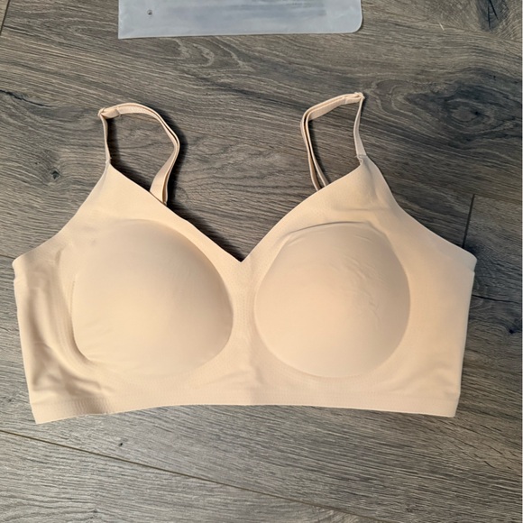 SHAPERMINT Essentials Smoothing Comfort Wireless Bra  Nude XL NEW - Picture 1 of 8